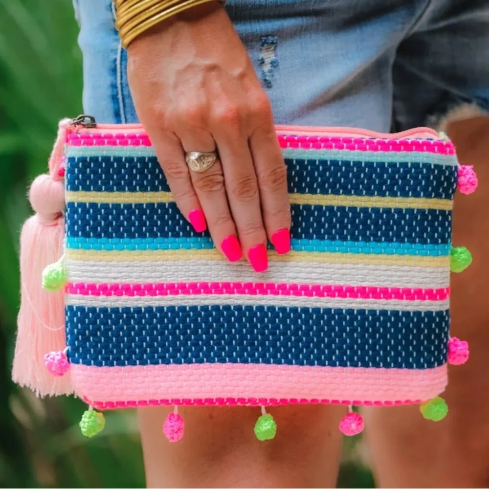 Beach Glow Clutch - Picture 1 of 1
